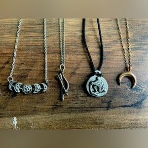 4 Miscellaneous Necklaces